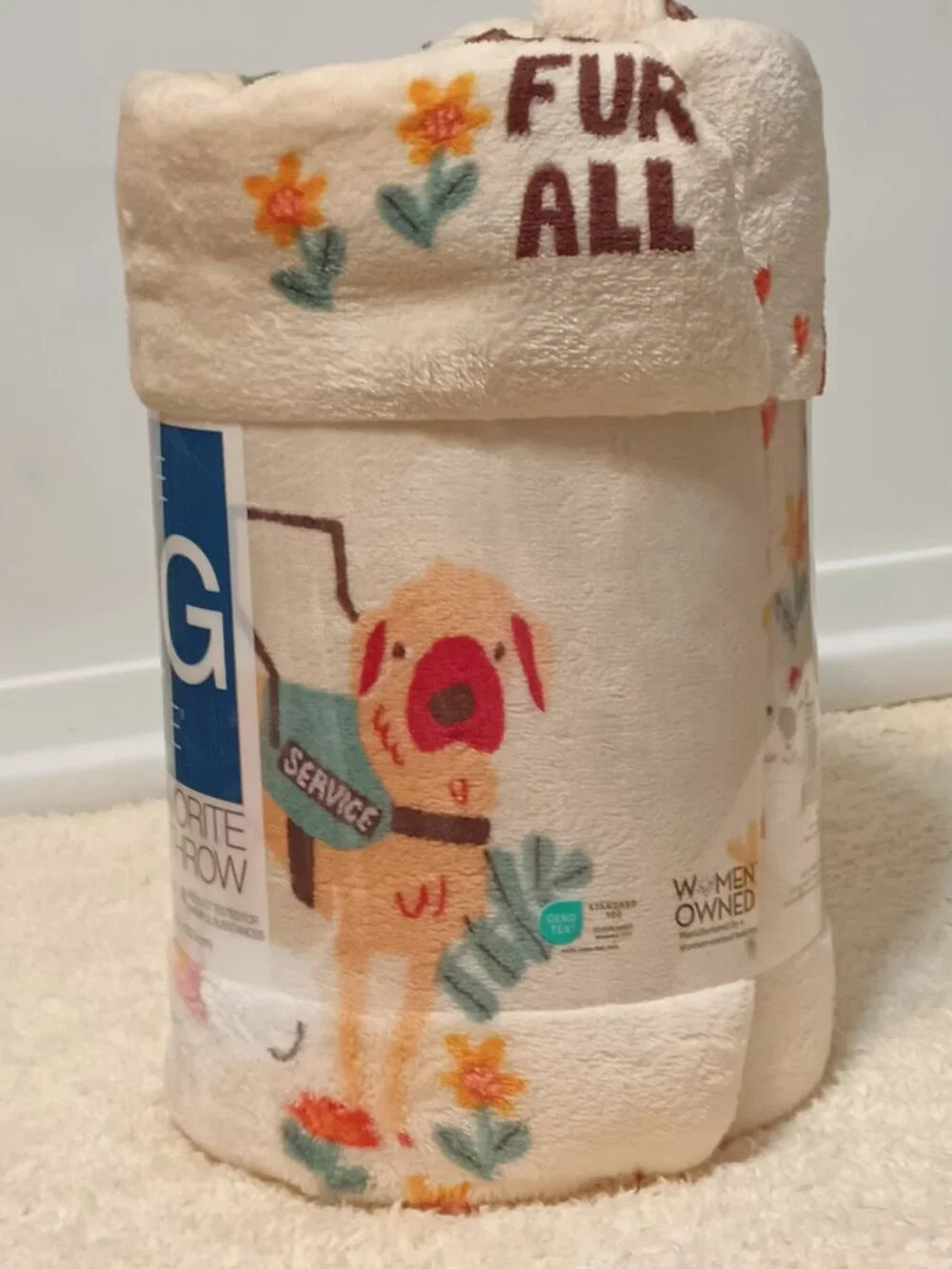 NWT ~ The Big One- "Love Fur All" Service Dog Blanket, Measures:  5 ft. x 6 ft. - Picture 5 of 9